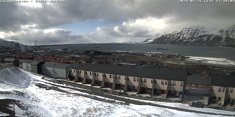 Spitzberg - Longyearbyen Je. 17:54