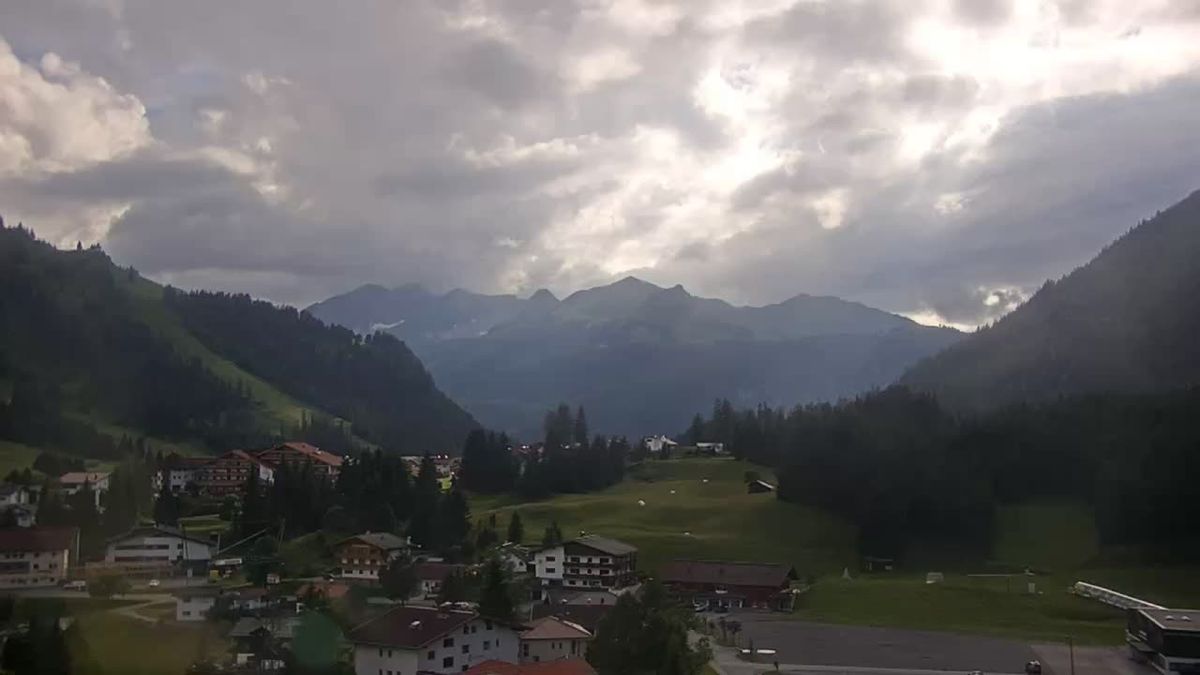 St. Anton am Arlberg Mer. 18:21