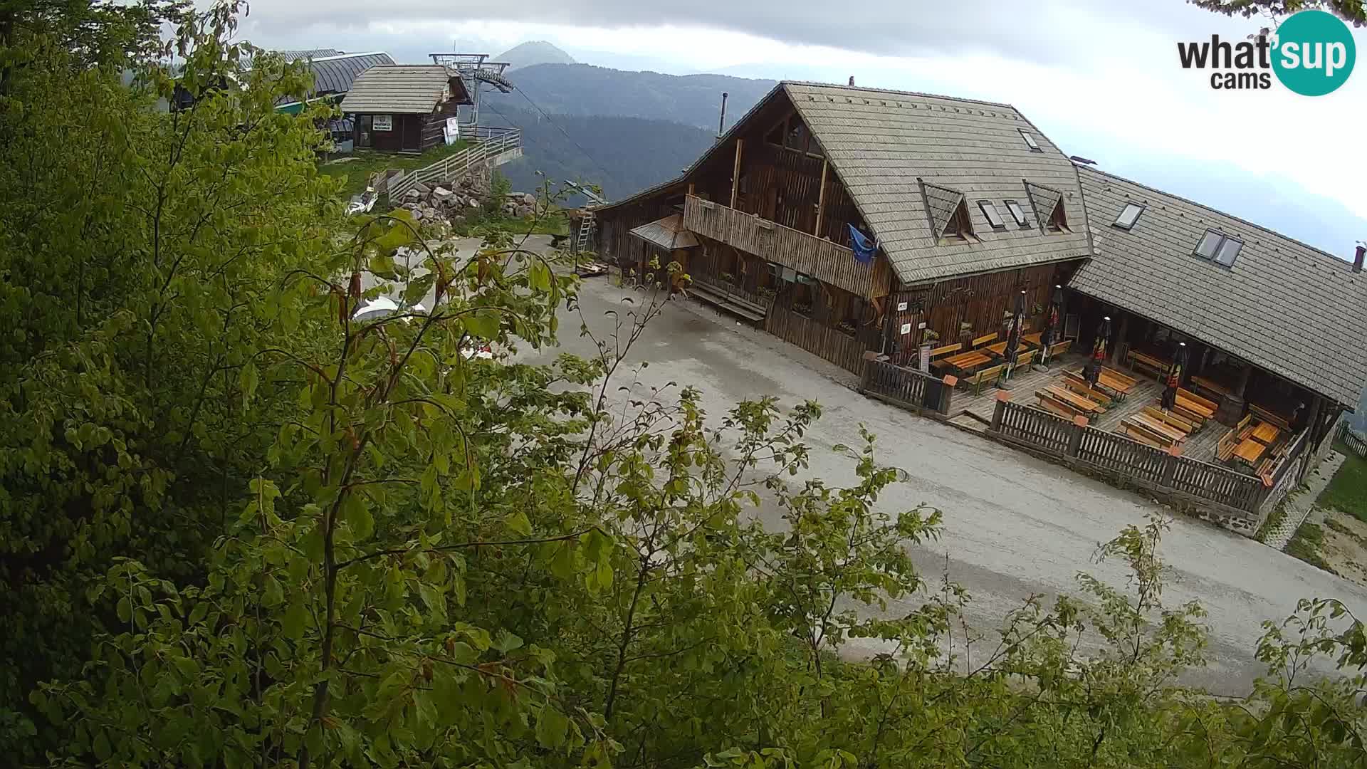 Stari Vrh Ski Resort Thu. 18:14