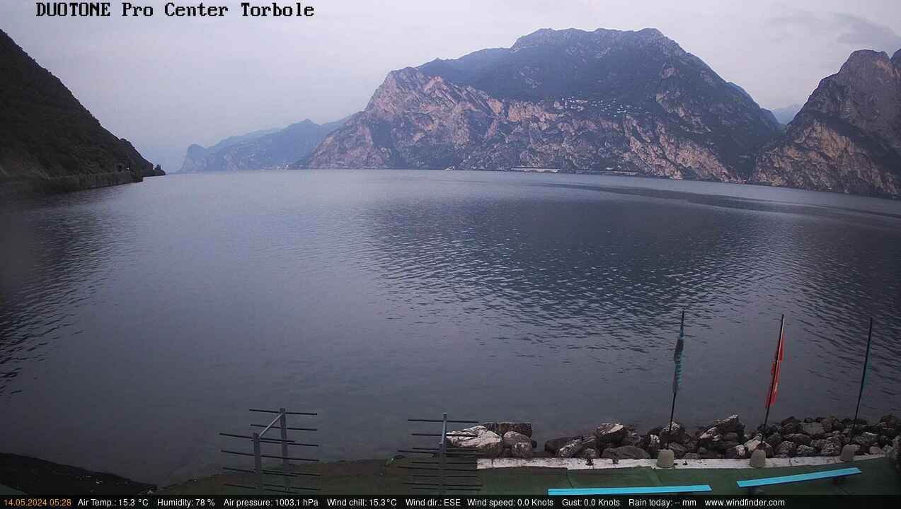 Torbole (Gardasee) Mo. 05:31
