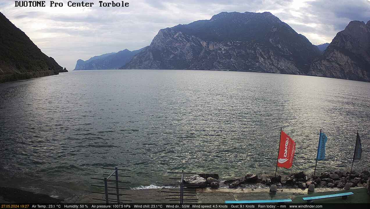 Torbole (Lago de Garda) Sáb. 19:31
