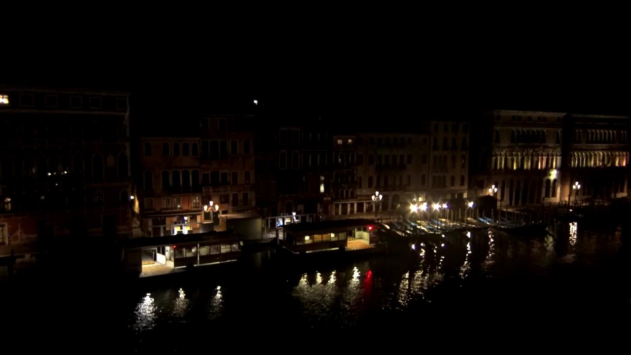 Venedig Ons. 01:00