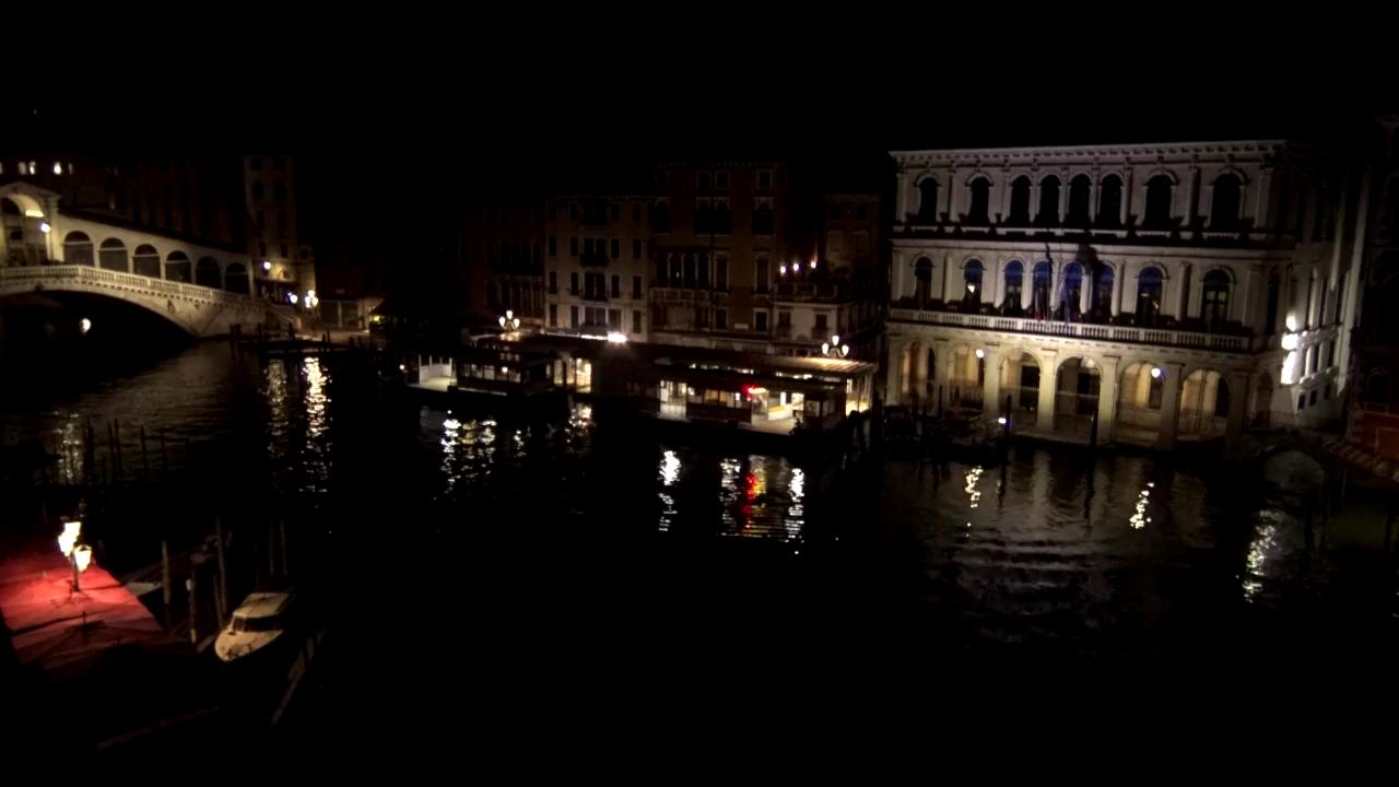 Venice Thu. 01:00
