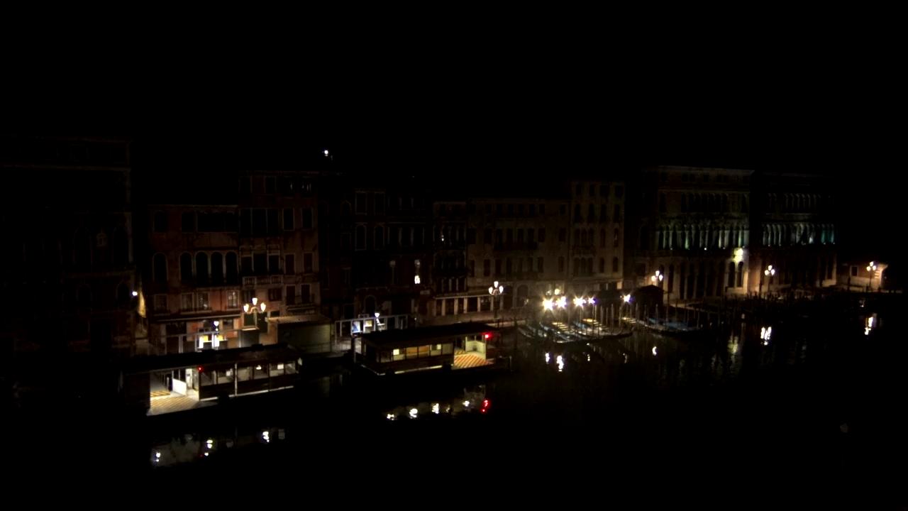 Venice Thu. 03:00
