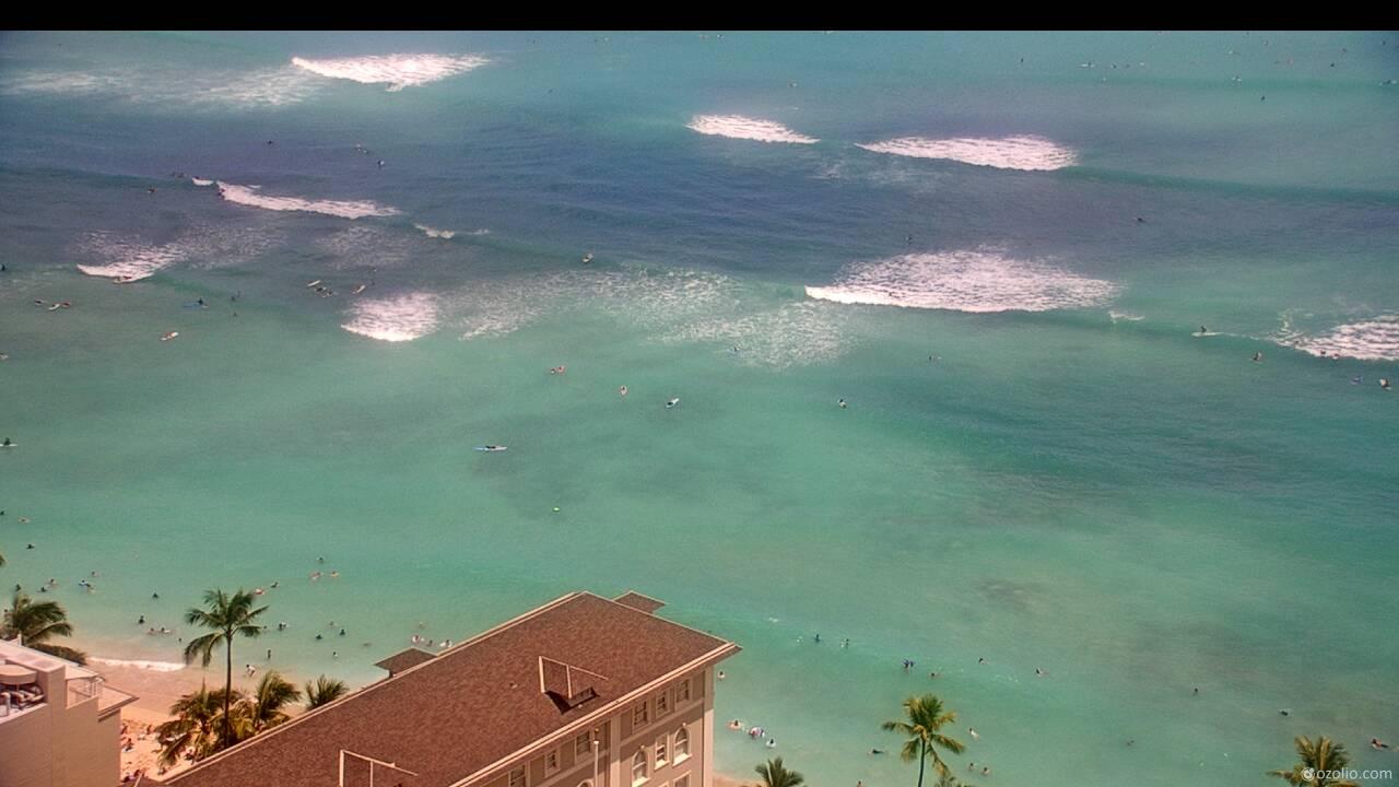 Waikiki Beach, Hawaii Sáb. 14:17
