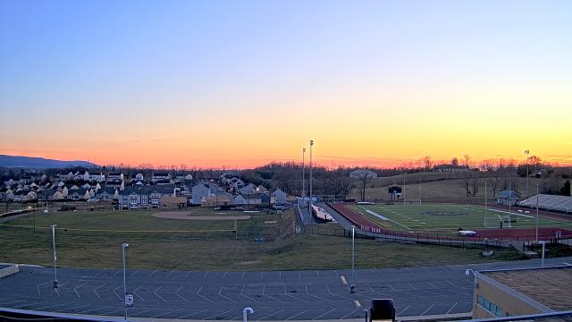 Waynesboro, Pennsylvanie Sa. 16:55