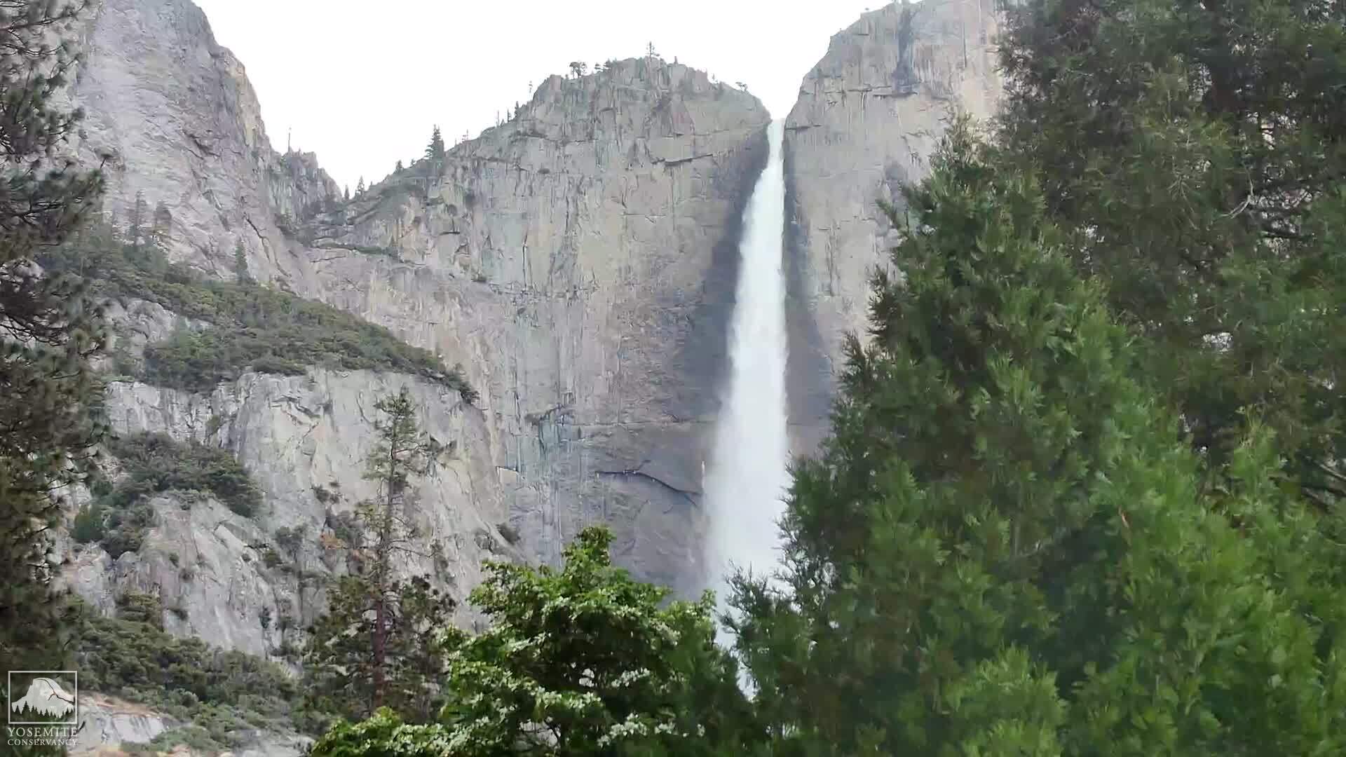 Yosemite Village, Californie Sa. 20:03