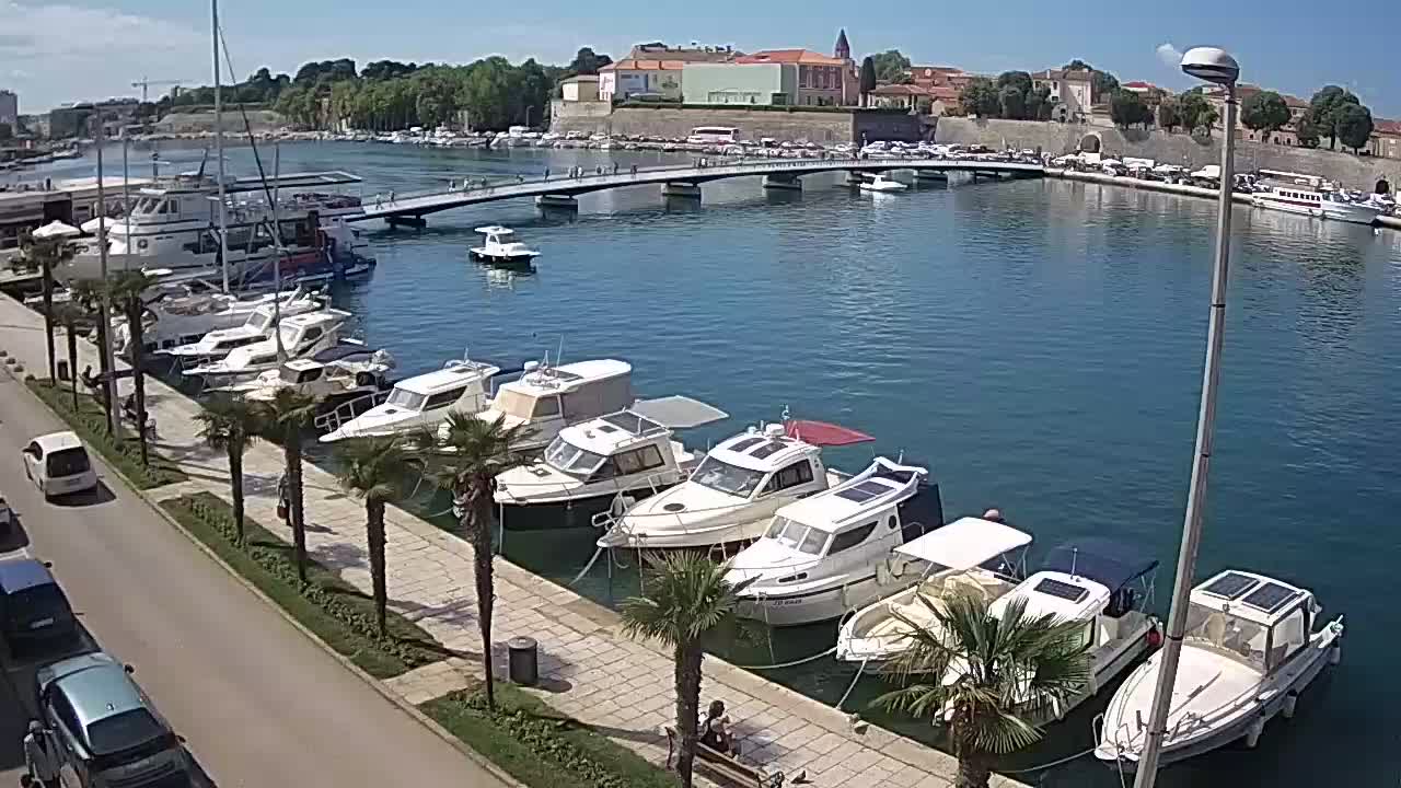 Zadar Jue. 10:18