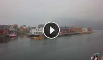 Henningsvær Lun. 12:58