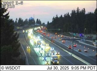 Webcam Des Moines, Washington Today 21:07