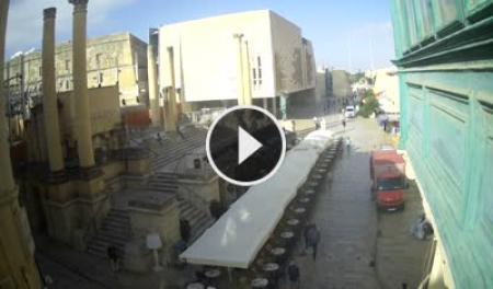 Webcam Valletta 17.7. 08:26