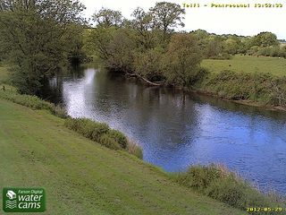Webcam Newcastle Emlyn: River Teifi at Newcastle Emlyn