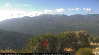 Webcam Moonridge, California:  › South: Bear Mountain Ski Resort